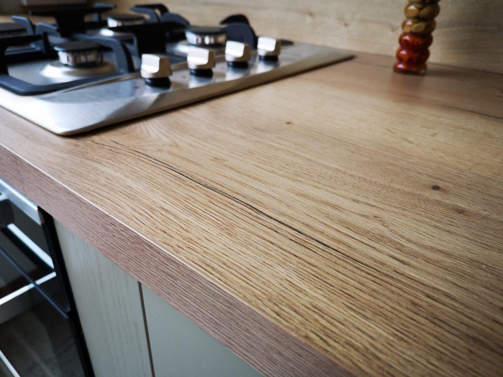 Loch Anna Cashmere Country Kitchen by F.G Walton Plumbing Centre in Nottinghamshire